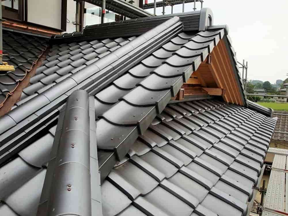 屋根 各部の名称と雨漏りとの関係